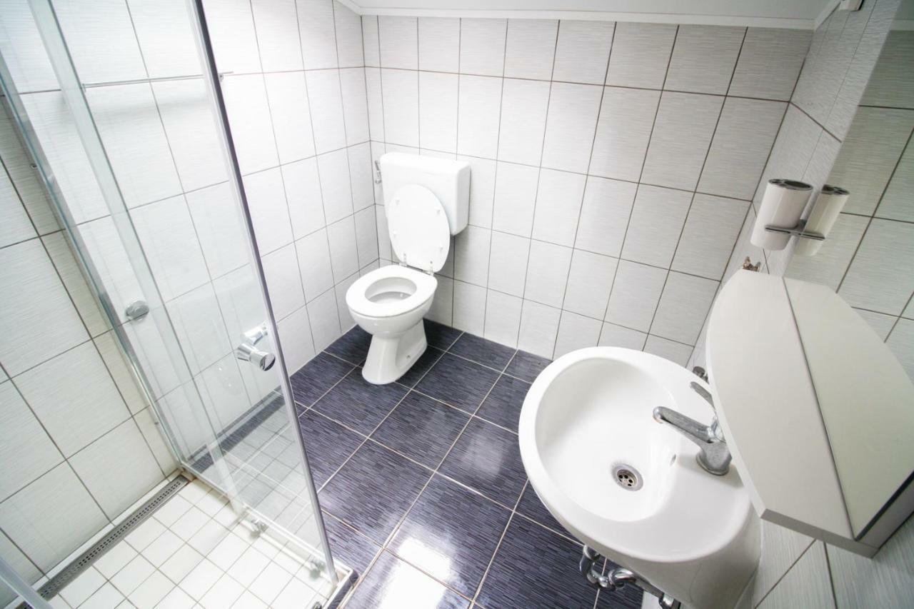 Sebi Apartment 300 M From Beach Ровинь Экстерьер фото